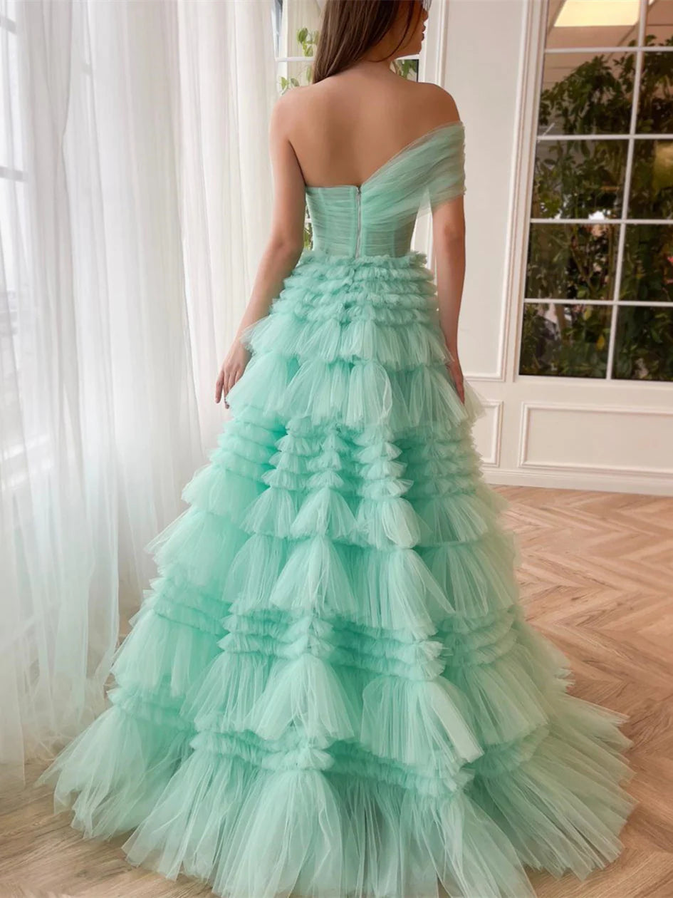 Robe de bal trapèze/princesse asymétrique sans manches, longueur au sol
